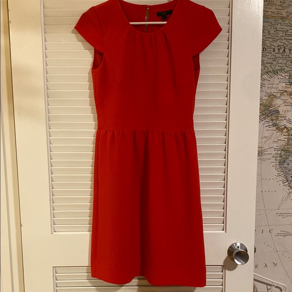 J Crew above knee dress with cap sleeves, pockets and fitted bodice.